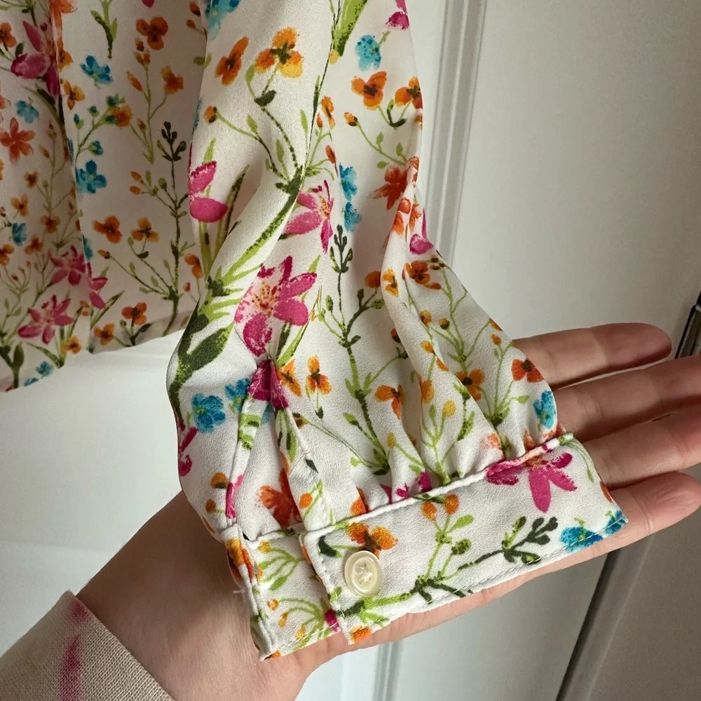 Gap Floral Long Sleeve Blouse Size Small - Picture 4 of 6